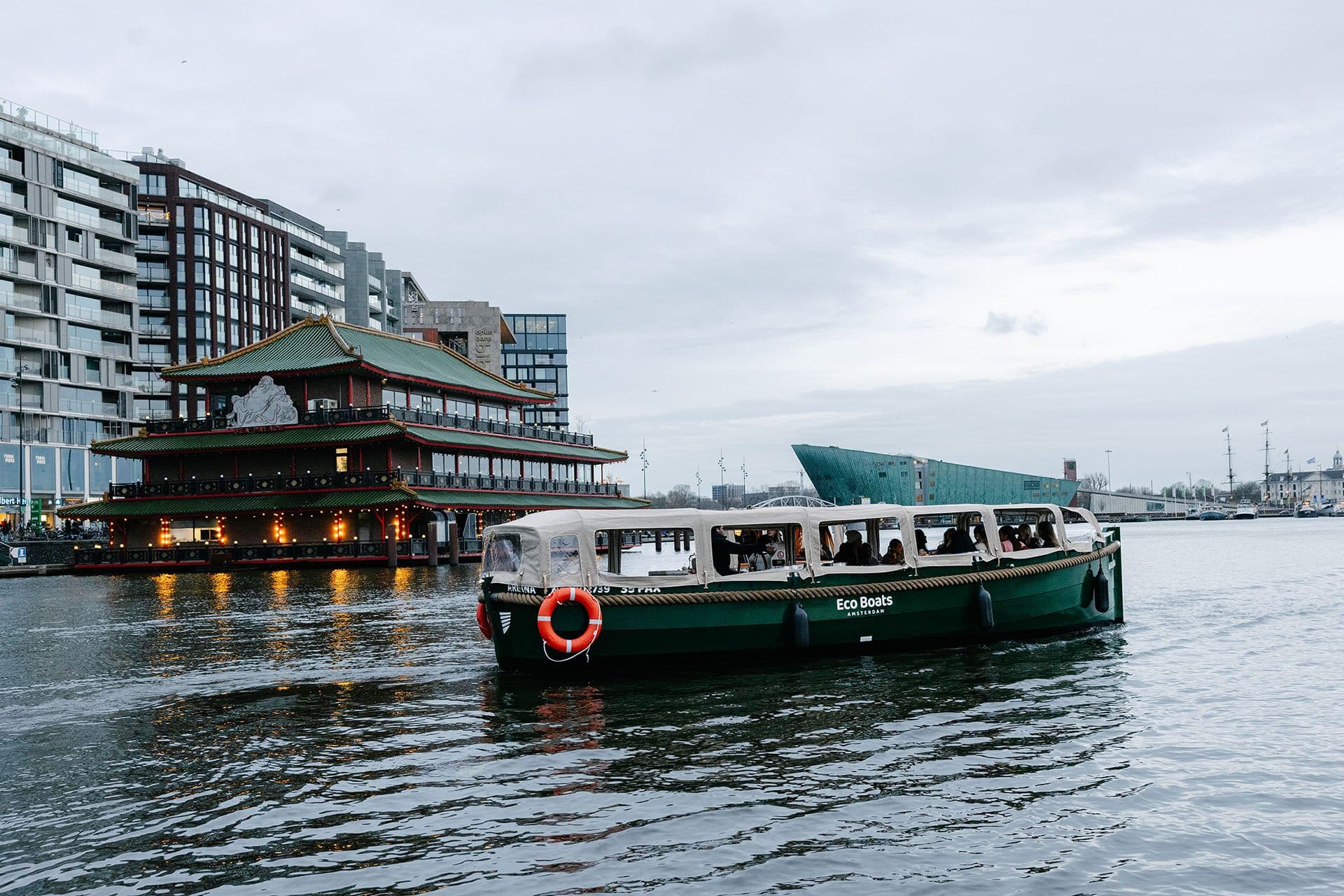overdekte borrelboot amsterdam huren
